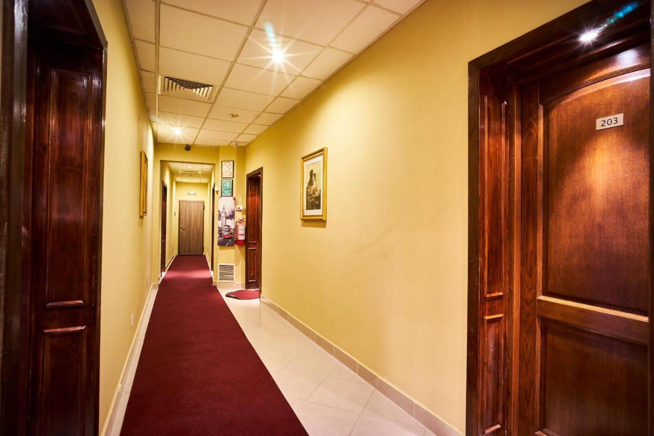 Cozy Attic Room VI Bucureşti Ngoại thất bức ảnh